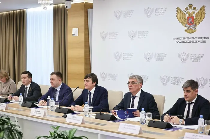 s1pwBk4Vi2NwMwtHNpOuWIPywy_trzeW1IZn7CUIbn5jKnFqFgAXOdcoGXvUx9nXxSfWFxY1dxEf9sKyDnUgB6WK